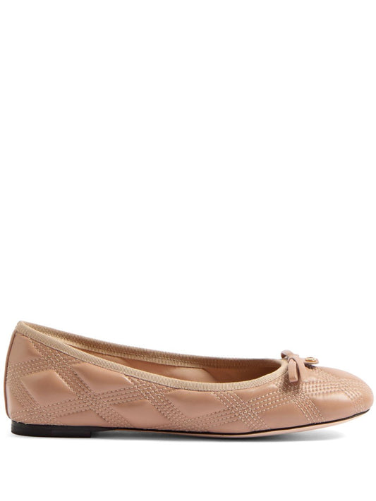 Valentino Garavani Flat shoes Pink